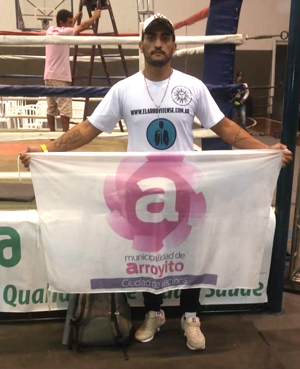 ARROYITO: AHUMADA CAMPEÓN DE KICKBOXING