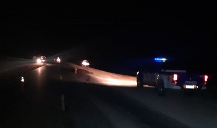 REGIÓN: MURIÓ AL CHOCAR CON SU AUTO A UN CABALLO REGIÓN: MURIÓ AL CHOCAR CON SU AUTO A UN CABALLO