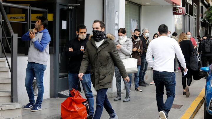 Covid: En Córdoba la mayoría de los infectados tiene menos de 45 años