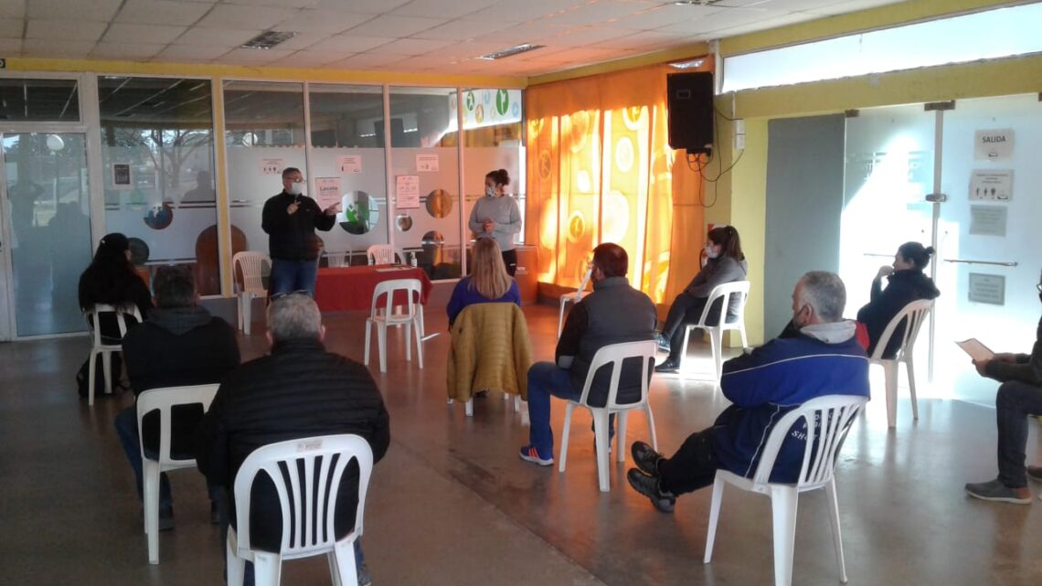 ARROYITO: TRABAJAN SOBRE MEDIDAS DE SEGURIDAD EN EL DEPORTE ARROYITO: TRABAJAN SOBRE MEDIDAS DE SEGURIDAD EN EL DEPORTE