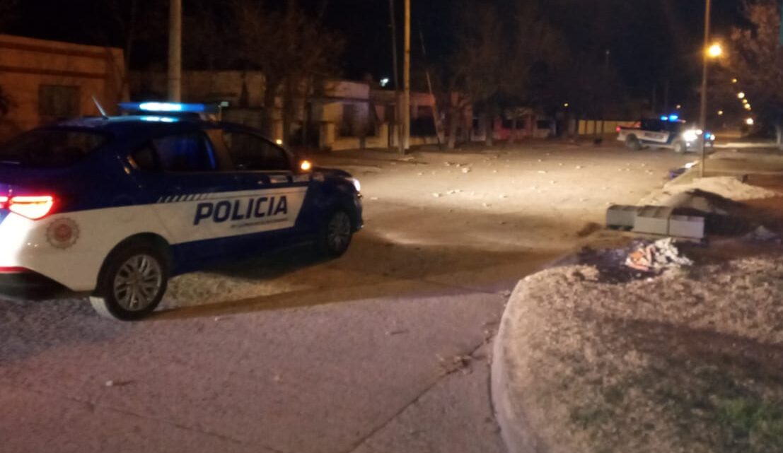 BALNEARIA: SEIS DETENIDOS Y DOS POLICÍAS LESIONADOS EN UNA PELEA BALNEARIA: SEIS DETENIDOS Y DOS POLICÍAS LESIONADOS EN UNA PELEA