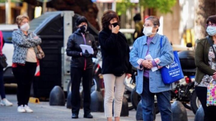 CORONAVIRUS: UNO DE CADA 200 HABITANTES YA CONTRAJO LA ENFERMEDAD