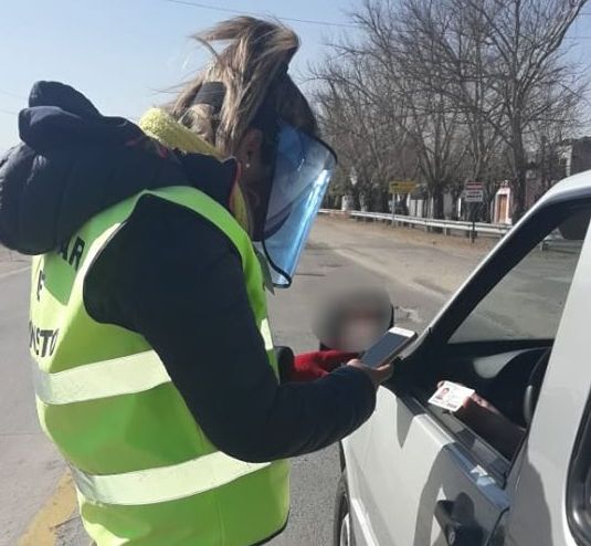 EL TÍO: INCORPORARON UNA APLICACIÓN PARA REGISTRO DE PERSONAS QUE INGRESAN A LA LOCALIDAD EL TÍO: INCORPORARON UNA APLICACIÓN PARA REGISTRO DE PERSONAS QUE INGRESAN A LA LOCALIDAD