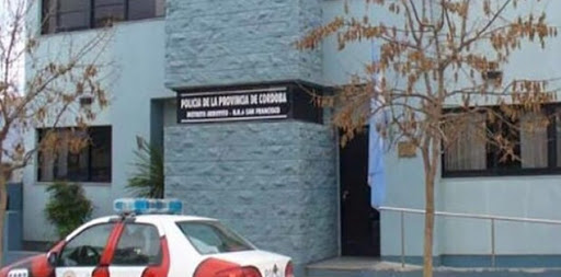 ARROYITO: ORGANIZÓ UNA FIESTA EN EL CAMPO Y LO DETUVIERON ARROYITO: ORGANIZÓ UNA FIESTA EN EL CAMPO Y LO DETUVIERON