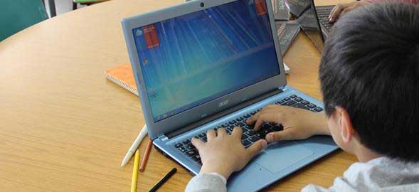 CÓRDOBA: PROVINCIA COMPRARÁ 50 MIL COMPUTADORAS PARA SECTORES VULNERABLES CÓRDOBA: PROVINCIA COMPRARÁ 50 MIL COMPUTADORAS PARA SECTORES VULNERABLES