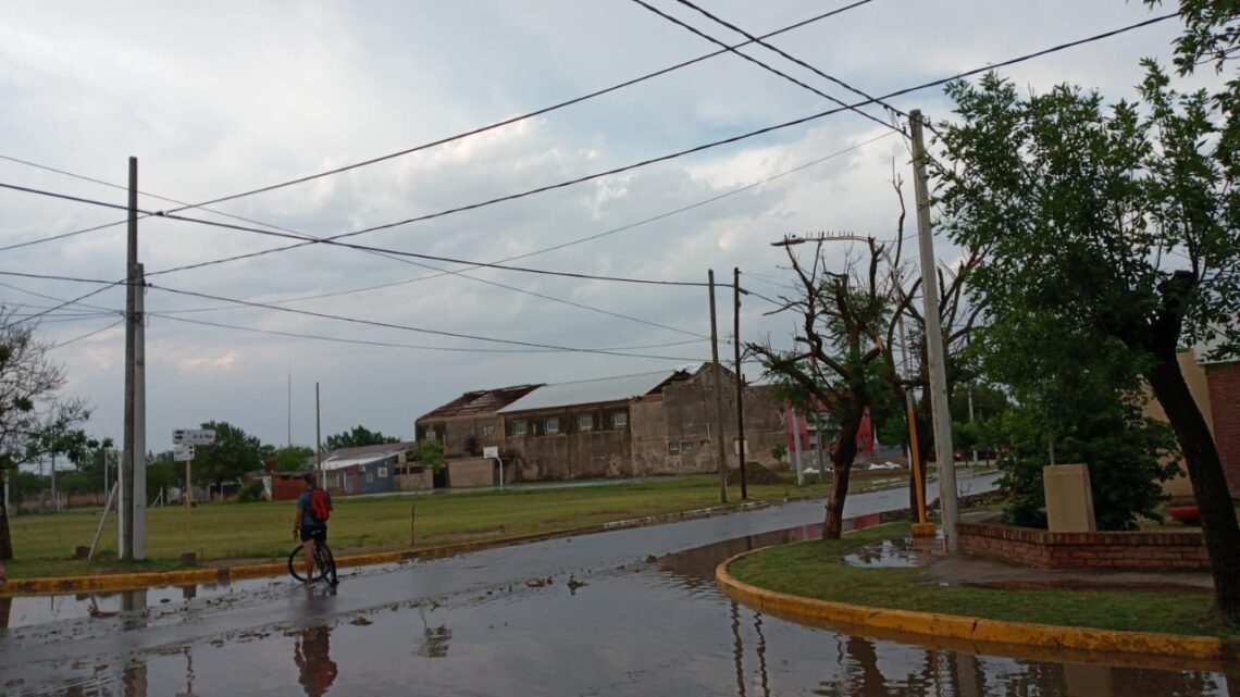 TREMENDAS IMÁGENES DE LOS DAÑOS PRODUCIDOS POR UN TORNADO EN COLONIA SAN BARTOLOMÉ