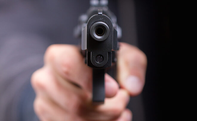 MORTEROS: LE ROBARON 17 MIL PESOS A PUNTA DE PISTOLA