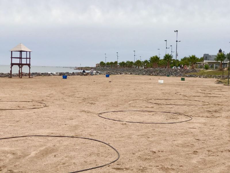 MIRAMAR IMPLEMENTA UN SISTEMA PARA MANTENER EL DISTANCIEMIENTO EN SUS PLAYAS MIRAMAR IMPLEMENTA UN SISTEMA PARA MANTENER EL DISTANCIEMIENTO EN SUS PLAYAS