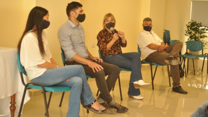 RÍO PRIMERO PRIMERA ESCUELA DE VERANO MUNICIPAL Y OBRA DE PAVIMENTO