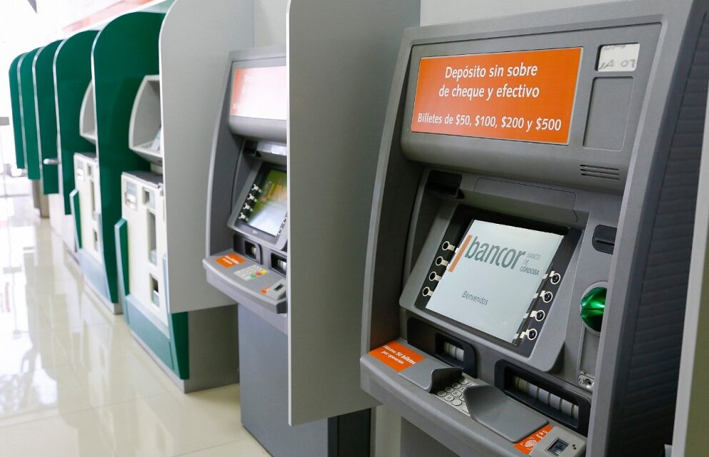 COMENZÓ EL PAGO A JUBILADOS Y PENSIONADOS PROVINCIALES COMENZÓ EL PAGO A JUBILADOS Y PENSIONADOS PROVINCIALES