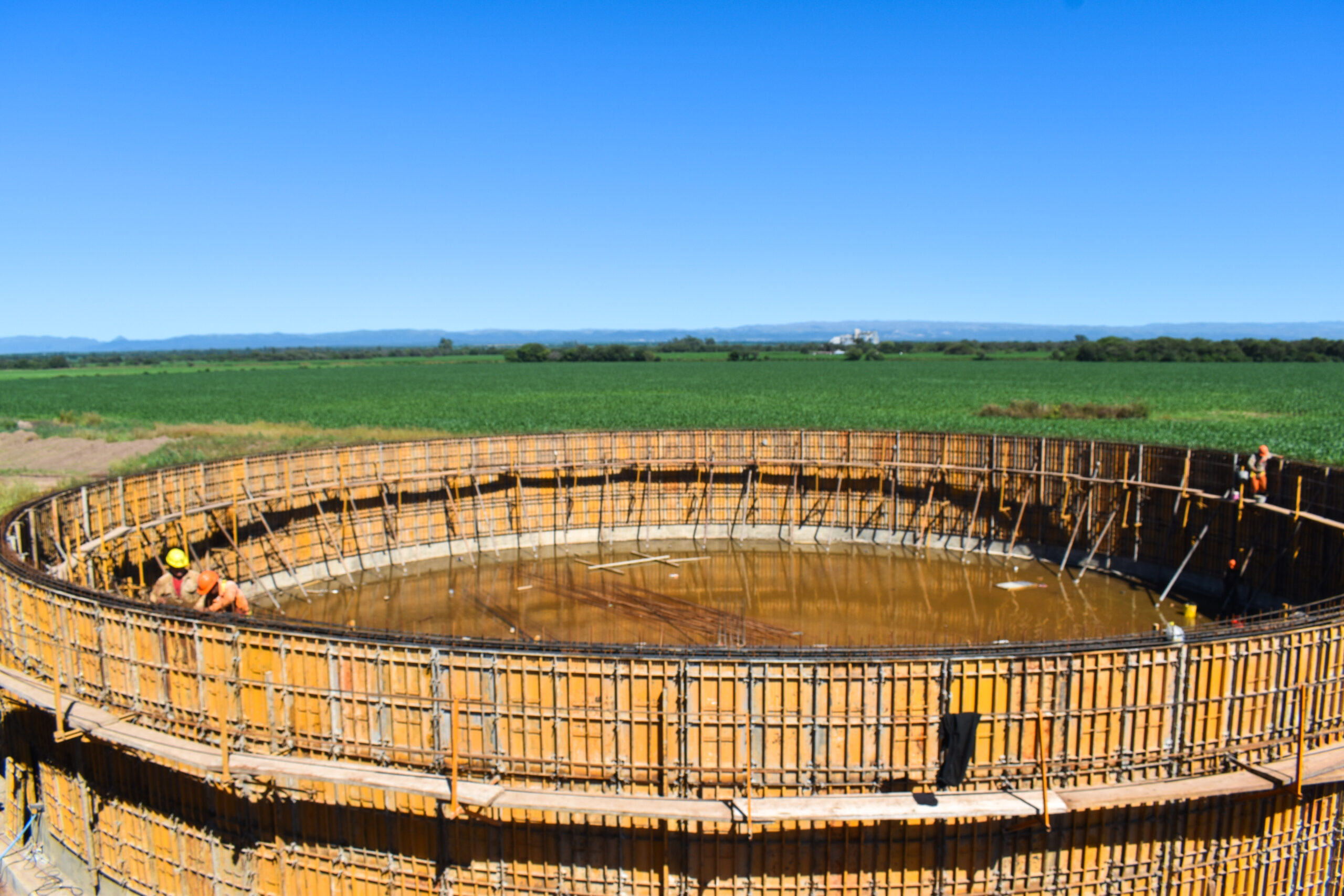 CONSTRUYEN UNA PLANTA DE BIOGAS, UNA ALTERNATIVA PARA LOS RESIDUOS