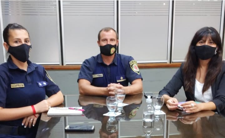 ARROYITO: TRABAJO CONJUNTO CONTRA LA VIOLENCIA DE GÉNERO