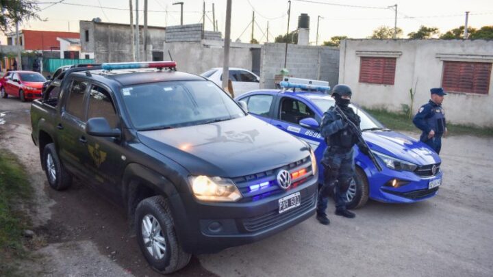 FREYRE: SECUESTRAN COCAÍNA Y MARIHUANA A UN AUTOMOVILISTA