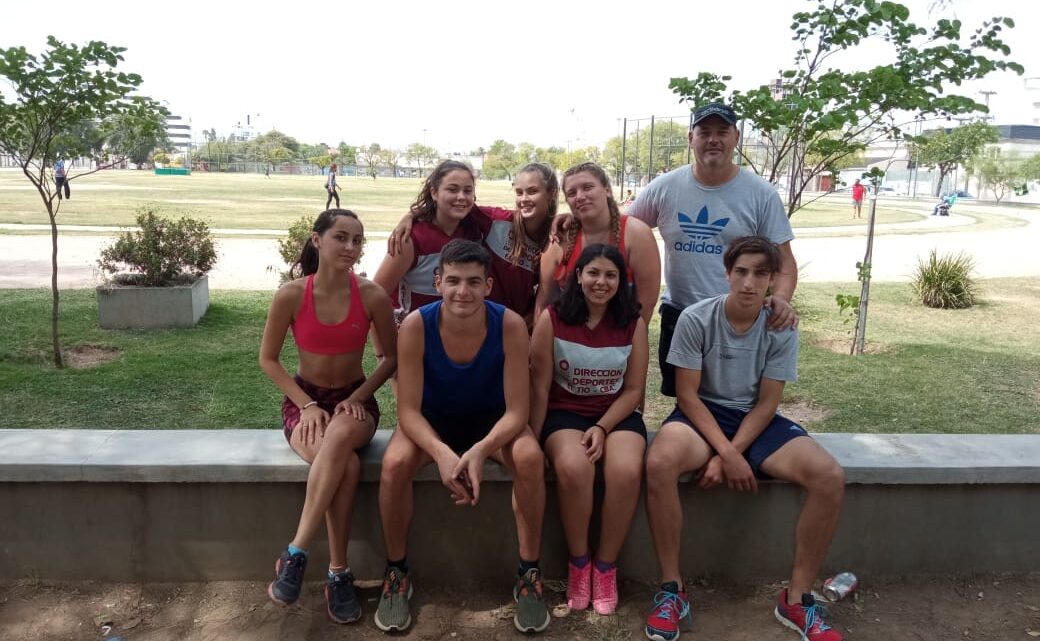 EL TÍO: INTEGRANTES DE LA ESCUELA DE ATLETISMO SE DESTACARON EN TORNEO PROVINCIAL