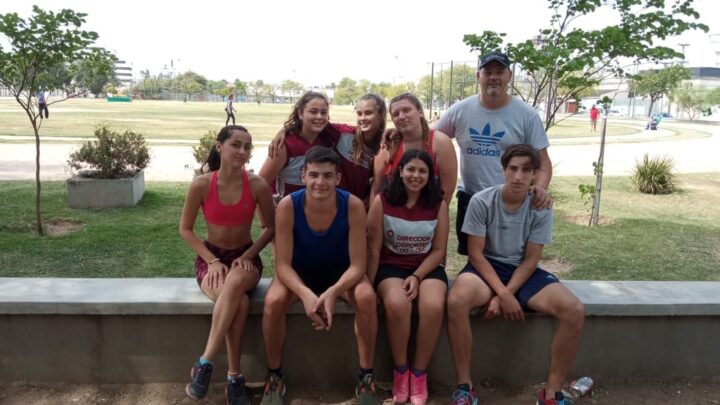 EL TÍO: INTEGRANTES DE LA ESCUELA DE ATLETISMO SE DESTACARON EN TORNEO PROVINCIAL