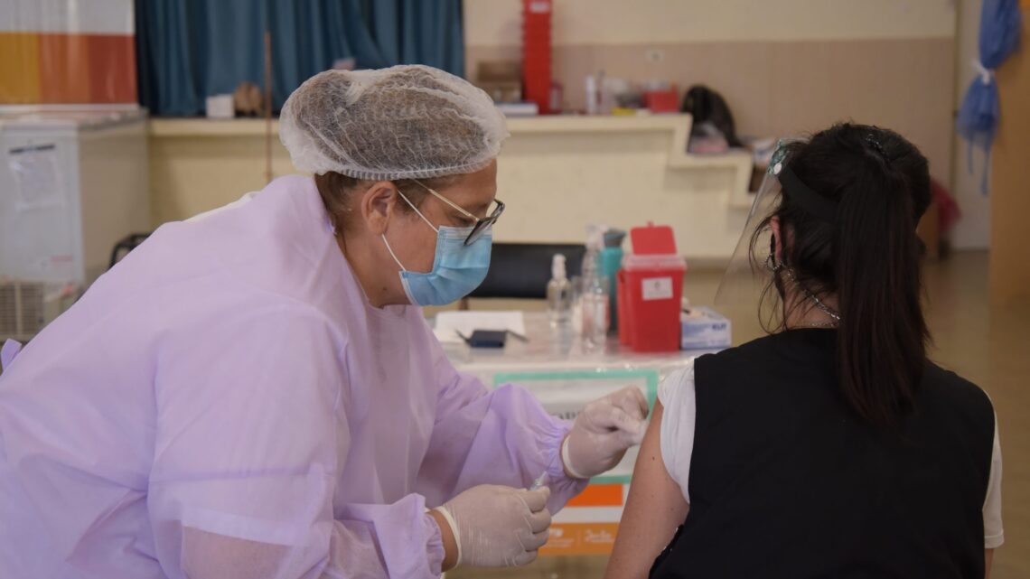 EL MUNICIPIO DE ARROYITO YA RECIBIÓ 1211 DOSIS DE VACUNAS CONTRA EL COVID-19