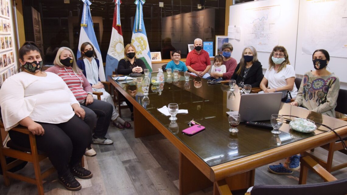 ARROYITO: MUNICIPIO JUNTO A INSTITUCIONES LOCALES PLANIFICAN MEJORAS EN EL CUIDADO DE LOS ANIMALES