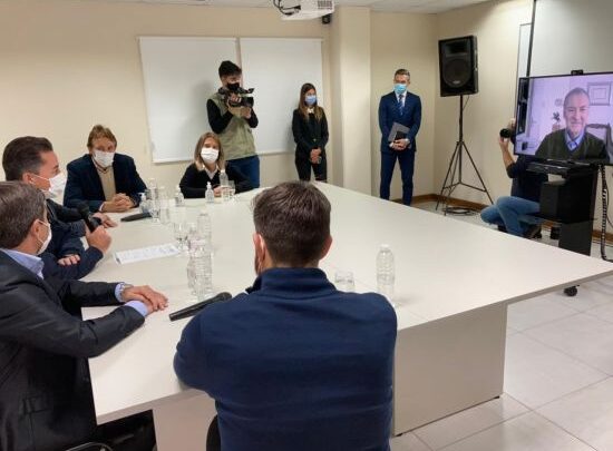 Schiaretti habilitó el gas natural en la empresa Arla de Porteña