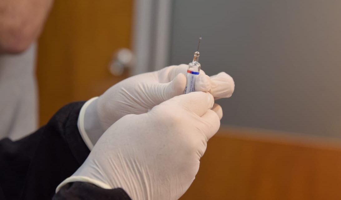 Arroyito: Municipalidad compró vacunas antigripales para su personal