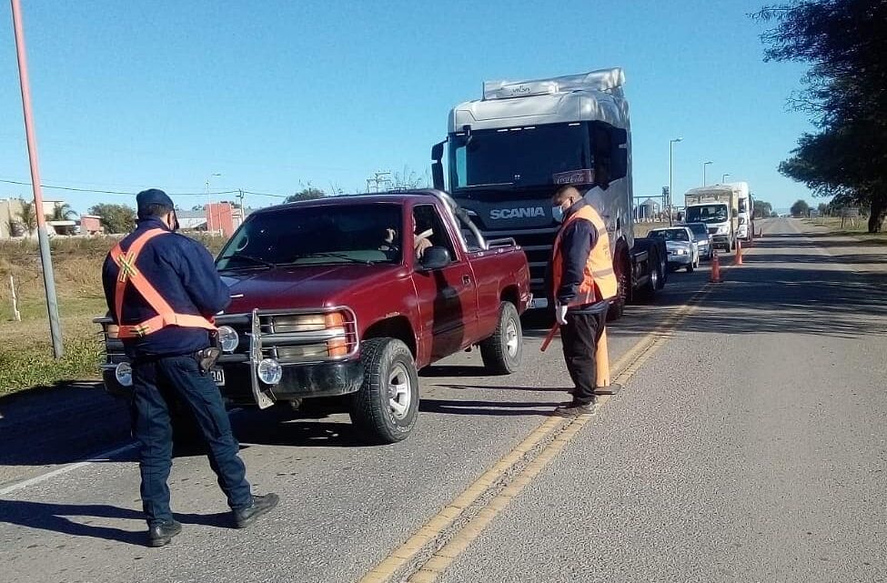 Covid: Volvieron los controles de tránsito por el cumplimiento de las restricciones