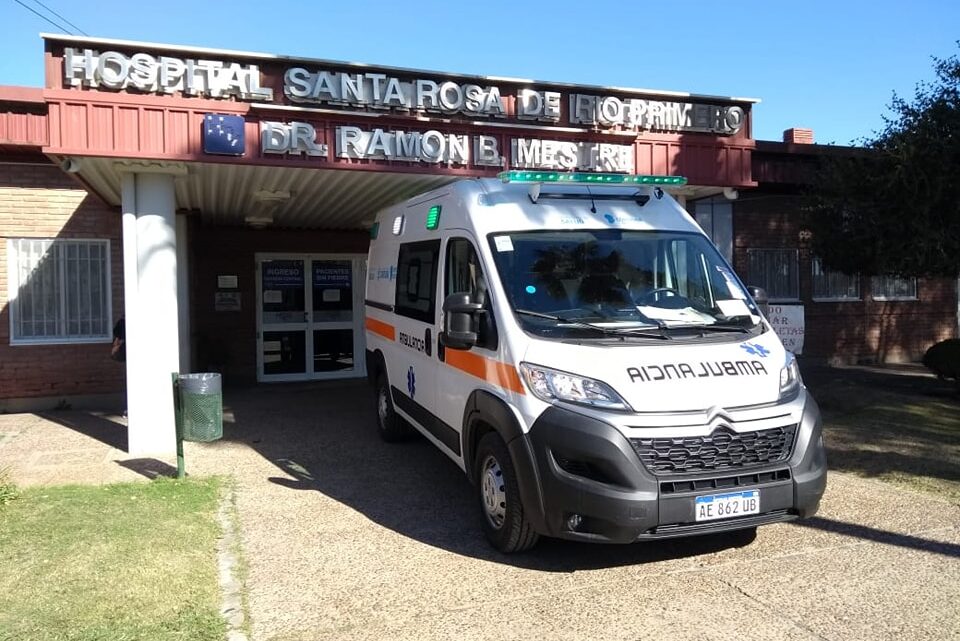 Villa Santa Rosa: Nueva ambulancia para el Hospital