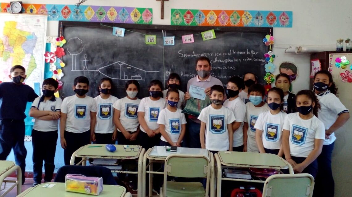 Villa Santa Rosa: La cultura va al encuentro de los jóvenes