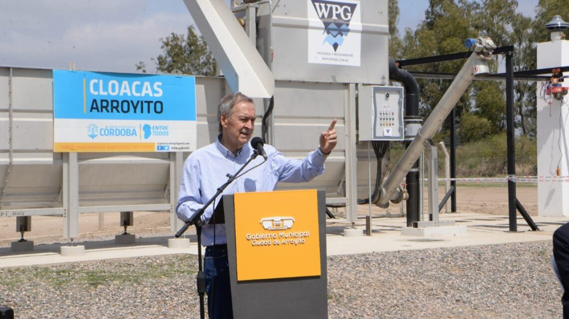 Schiaretti habilitó obras de cloacas en Arroyito junto al intendente Benedetti