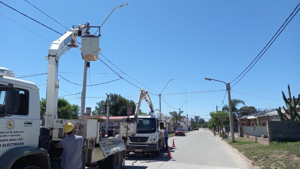 Villa Santa Rosa: Más iluminación led para las calles de la localidad