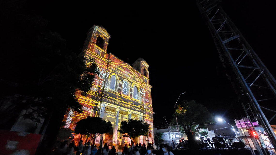 Villa Santa Rosa cerró el 300° aniversario de su origen con un impresionante show