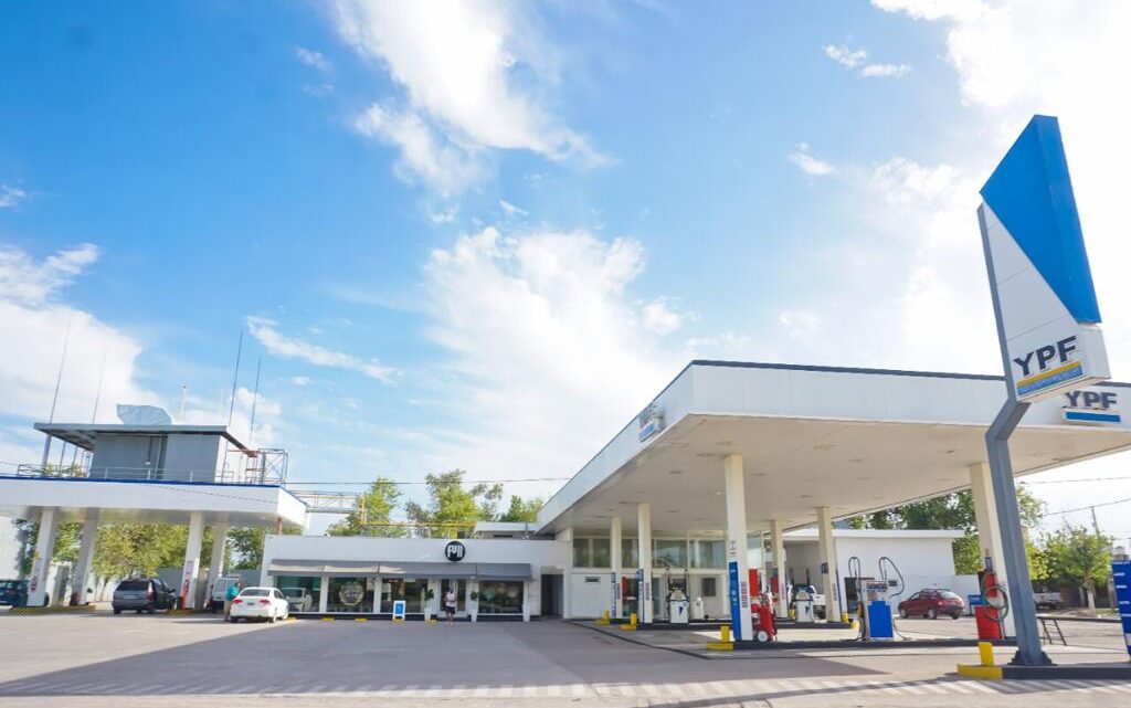 YPF BALNEARIA INCORPORÓ EL GNC INICIANDO SU MODERNIZACIÓN TOTAL