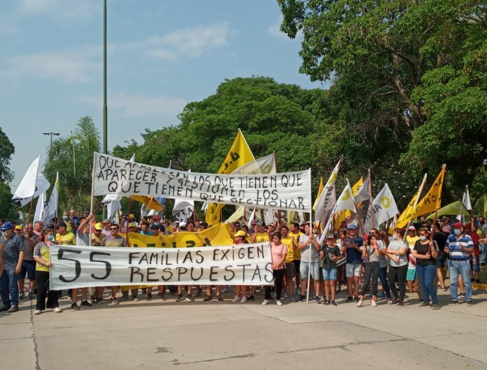 Morteros: Trabajadores de una empresa láctea se movilizan por atraso salarial