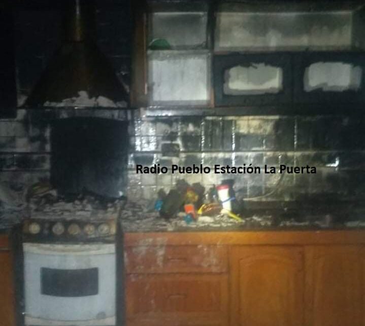 La Puerta: Incendio en una vivienda céntrica