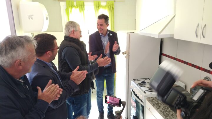 Marull, el vicegobernador habilitó la red domiciliaria de gas natural