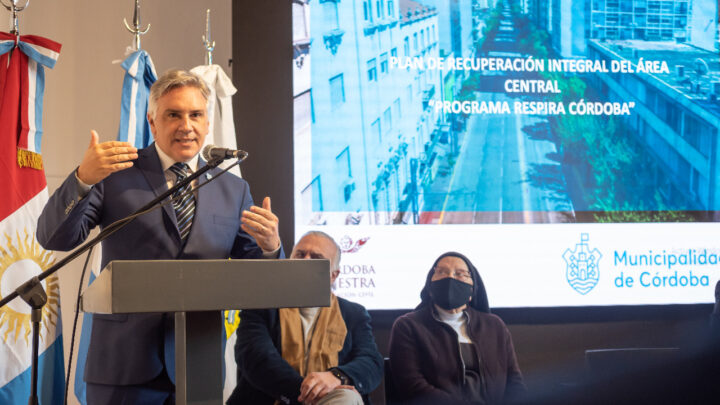 Llaryora anunció nuevas obras que pondrán en valor el centro de la capital provincial