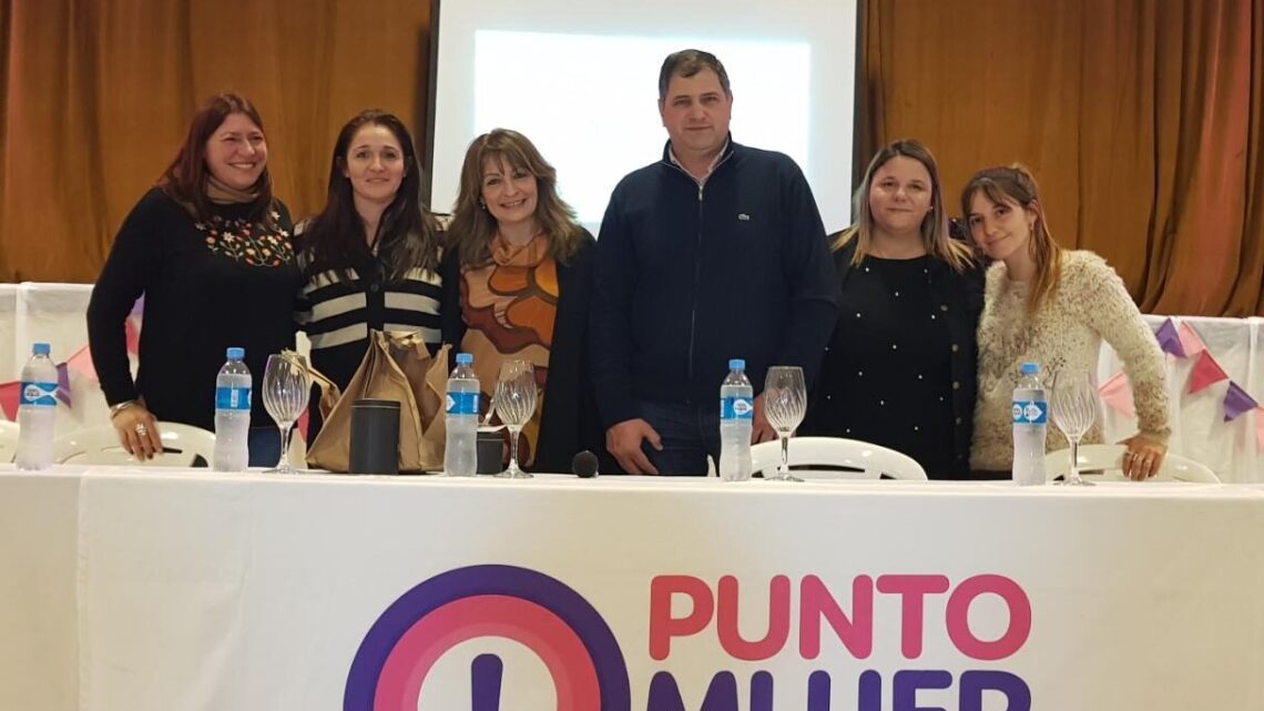 Balnearia: Punto Mujer celebró dos años con múltiples actividades