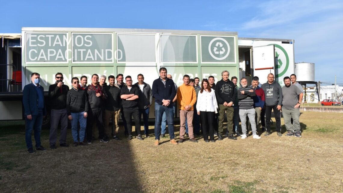 Balnearia: continúa la capacitación laboral sobre Energías Renovables