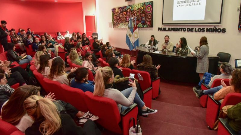 Río Primero: Cravero disertó en el 5° Foro de Feminismos Locales