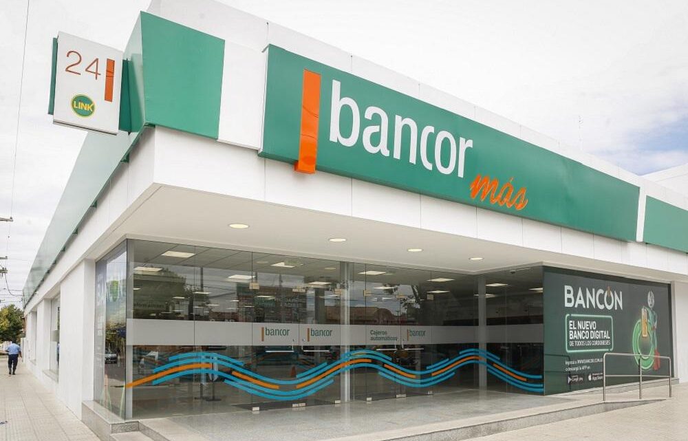 Paritaria record para los bancarios, 94% anual