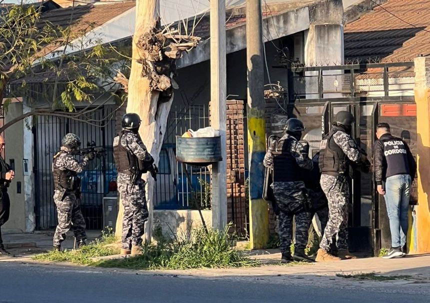 Detienen a tres sujetos en Rosario por los asaltos ocurridos en Morteros