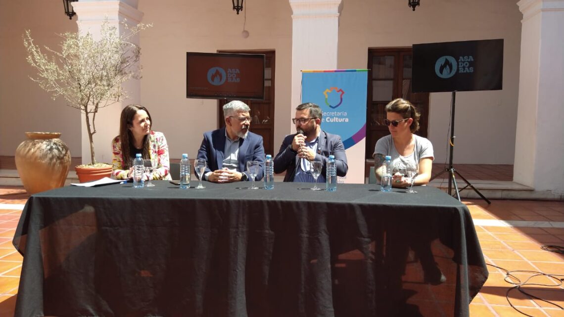 Marull presentó Asadoras 2022 en el Cabildo de Córdoba