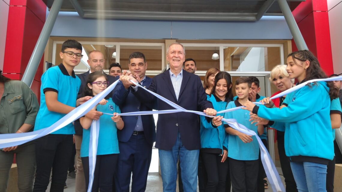 La Para: Schiaretti y Guzmán dejaron inaugurada la nueva escuela PROA