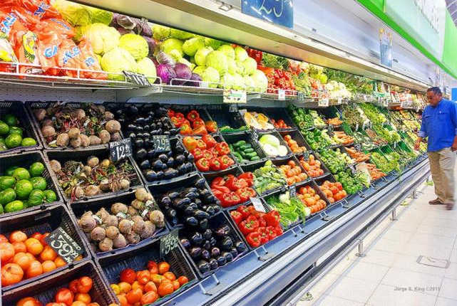 Precios: el consumidor paga hasta cuatro veces más que lo que recibe el productor