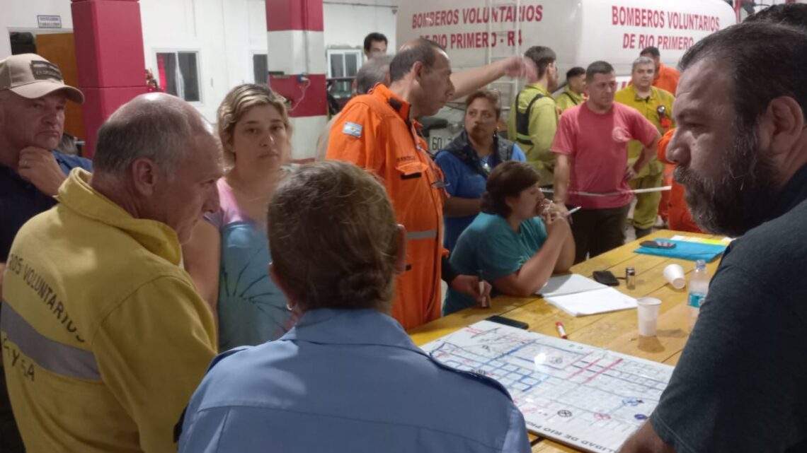 Son 47 los evacuados en Río Primero por la tormenta de este viernes