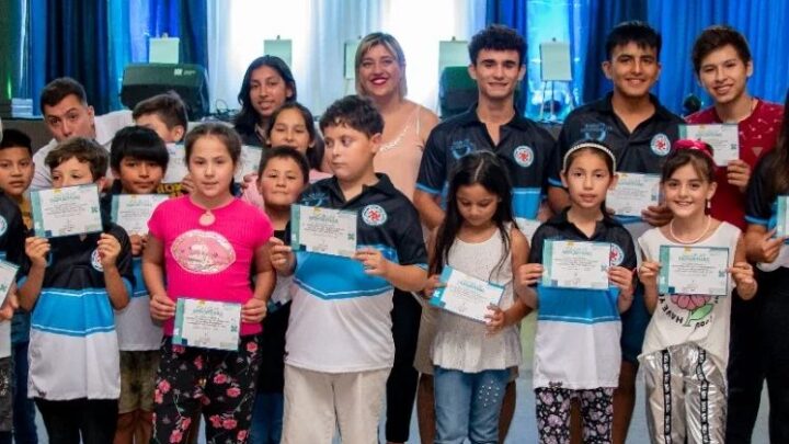 Río Primero: gran cierre de Talleres Municipales y entrega de reconocimientos