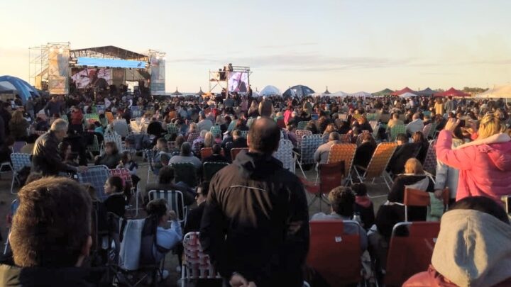 En enero llega el Ansenuza Fest a Miramar junto a otros espectáculos. Aquí la grilla completa