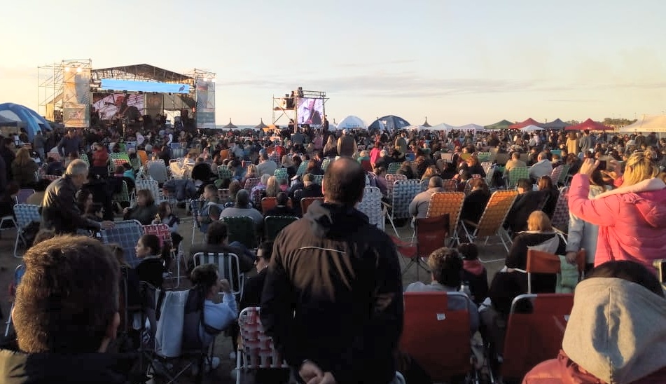 En enero llega el Ansenuza Fest a Miramar junto a otros espectáculos. Aquí la grilla completa