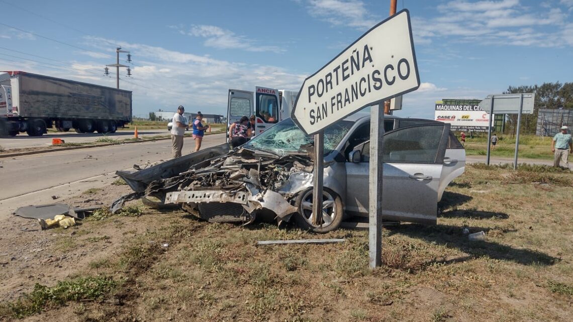 Grave accidente en el cruce de rutas cerca de Brinkmann