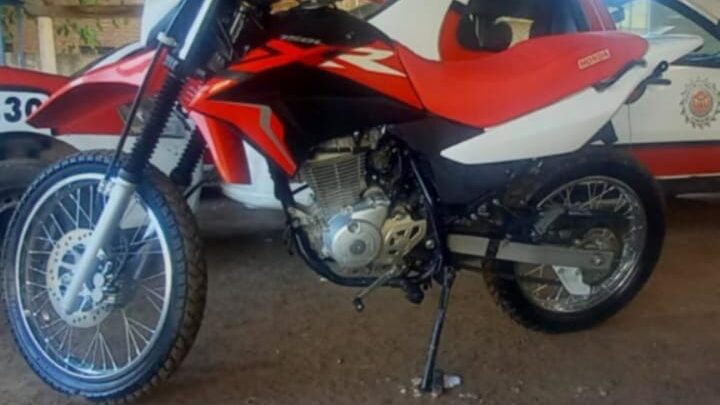 Recuperan en Rafaela una moto robada en Miramar de Ansenuza
