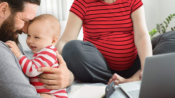 Proyectan extender las licencias por maternidad y paternidad