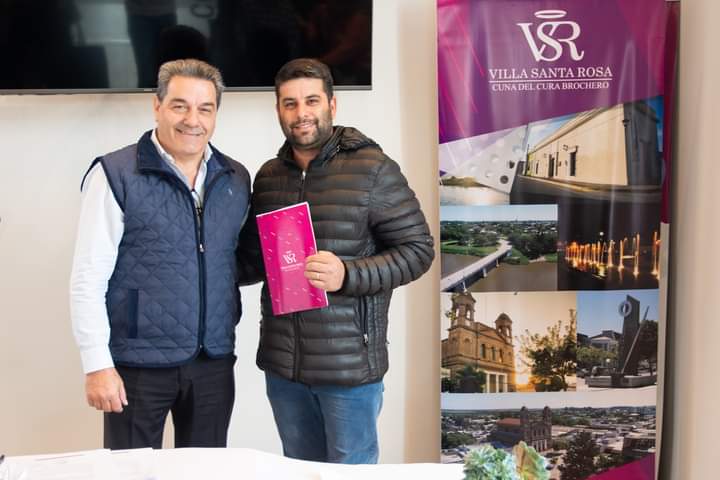 Villa Santa Rosa: Kieffer entregó actas de 33 terrenos a sus adjudicatarios